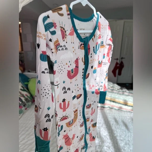 Little Sleepies Llama Love Zippy Pajamas Size 18-24 Months - Picture 3 of 11